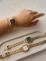 ساعت نایدو مربع