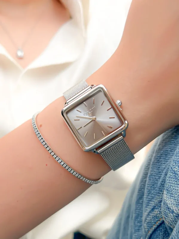 ساعت زنانه مربع بند حصیری extri