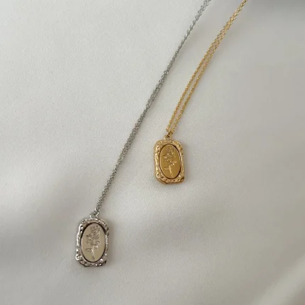 گردنبند گل رز کلاسیک