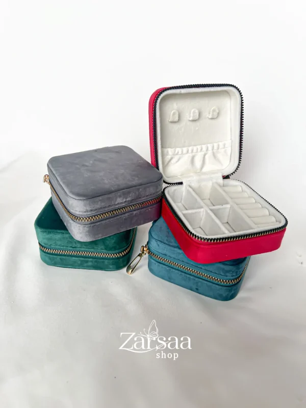 جعبه جواهر مخمل مربع