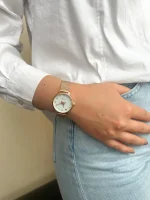 ساعت زنانه بند حصیری رزگلد kcm مدل پروانه
