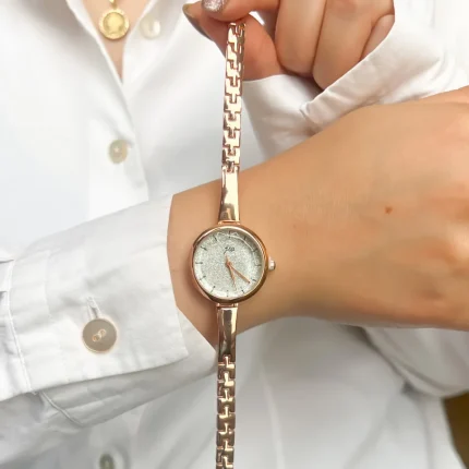 ساعت مچی زنانه دستبندی کهکشانی